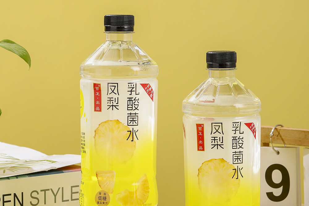 凤梨乳酸菌水果味饮料 900ML